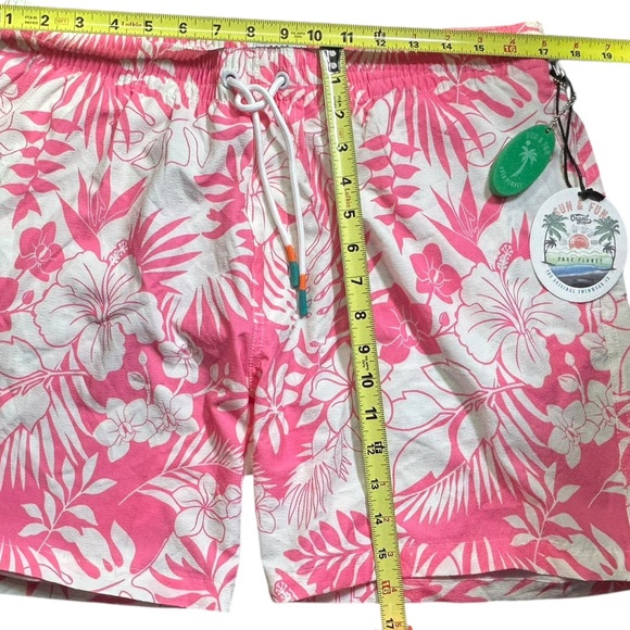 FREE PLANET eco friendly hybiscus pattern pink white swim trunks shorts NWT - Picture 8 of 8